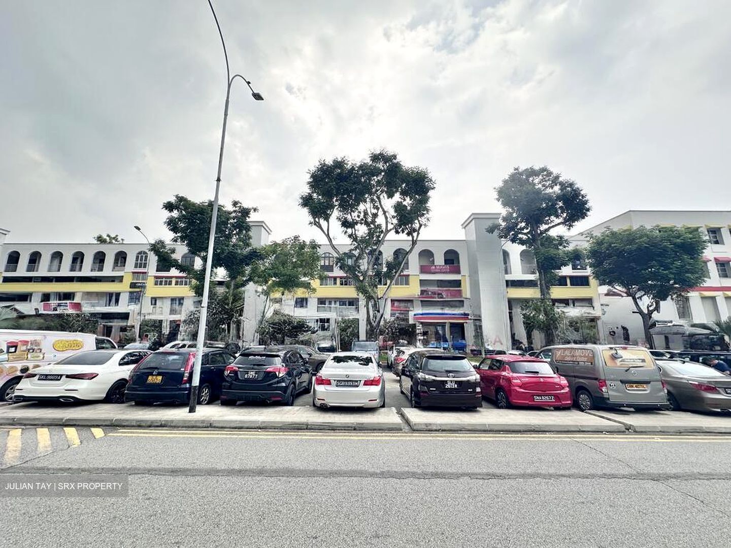 Hougang Street 21 (D19), Shop House #522527151